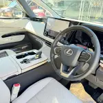 Lexus LM 2025 из Китая