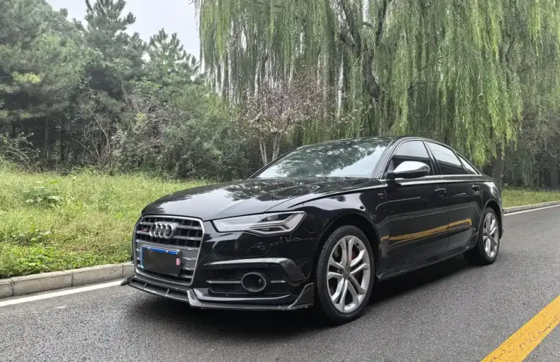 Audi S6 2018 из Китая