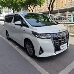 Toyota Alphard 2020 из Китая