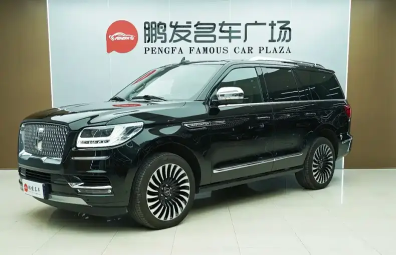 Lincoln Navigator 2022 из Китая