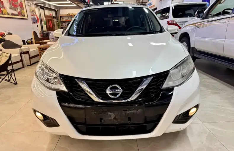 Nissan Tiida 2017 из Китая