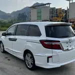 Honda Elysion 2017 из Китая