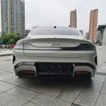 Xiaomi SU7 из Китая