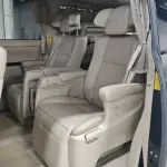 Toyota Alphard 2013 из Китая