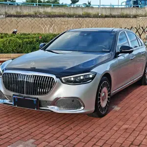 Mercedes-Benz S-Class 2011 из Китая