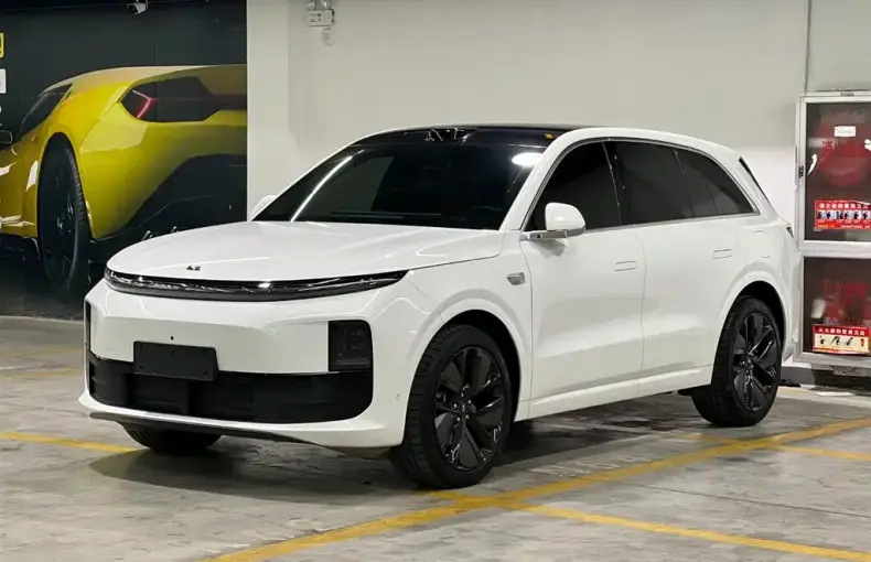 Li Auto Li L6 2024 из Китая