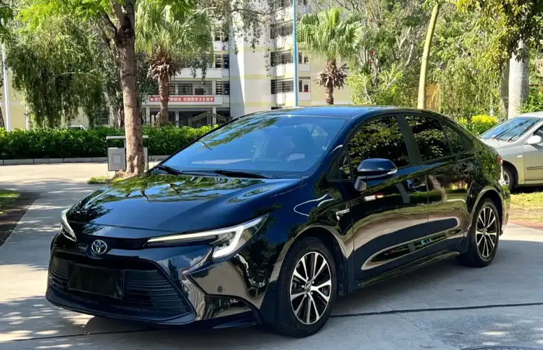 Toyota Levin 2023 из Китая