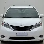 Toyota Sienna 2015 269 л.с. из Китая