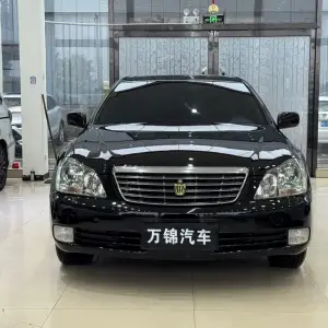 Toyota Crown 2006 231 л.с. из Китая