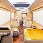 Hongqi 红旗金葵花国悦 из Китая
