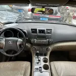 Toyota Highlander (Import) 2009 из Китая