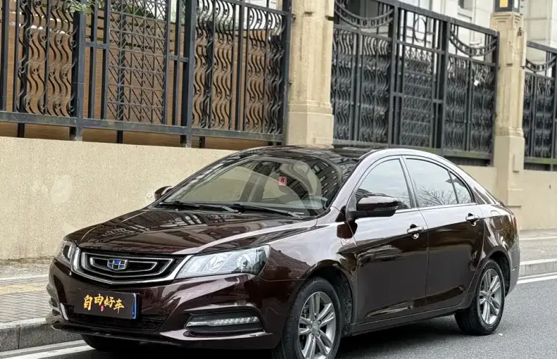 Geely Emgrand 2018 из Китая