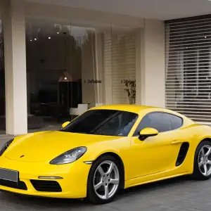 Porsche 718 2021 250 л.с. — лот 57099444 из Китая