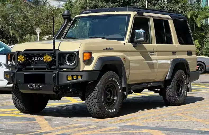 Toyota Land Cruiser 2025 из Китая