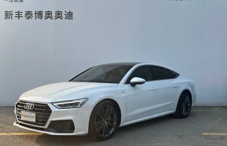 Audi A7 2023 из Китая