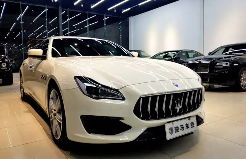 Maserati Quattroporte 2015 из Китая