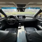Lexus ES 2019 178 л.с. из Китая