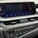 Lexus ES 2019 178 л.с. из Китая