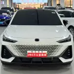Changan UNI-V 2025 из Китая