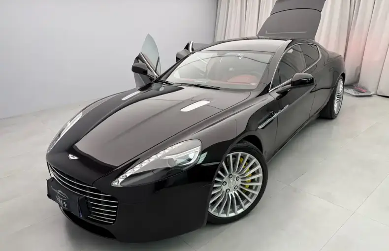 Aston Martin Rapide 2013 из Китая