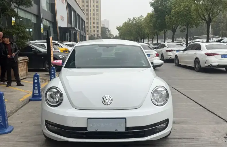 Volkswagen Beetle 2016 из Китая