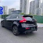 Volvo V40 2018 152 л.с. из Китая