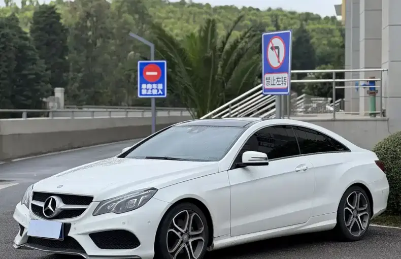 Mercedes-Benz E-Class (Import) 2015 из Китая