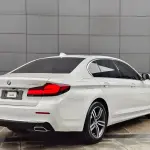 BMW 5 Series New Energy 2022 292 л.с. из Китая