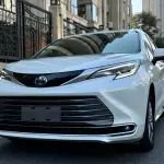 Toyota Sienna 2023 из Китая