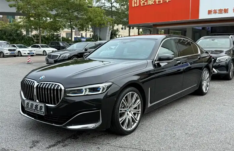 BMW 7 Series 2020 из Китая