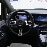 Mercedes-Benz V-Class 2025 231 л.с. из Китая