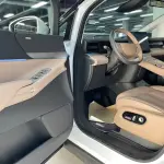 XPeng X9 2025 лот 56860493 из Китая