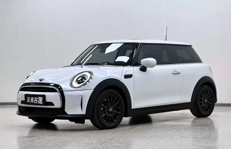 MINI Mini 2024 из Китая