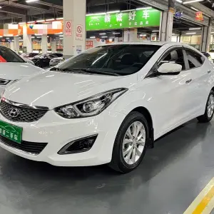 Hyundai Elantra Langdong 2016 из Китая