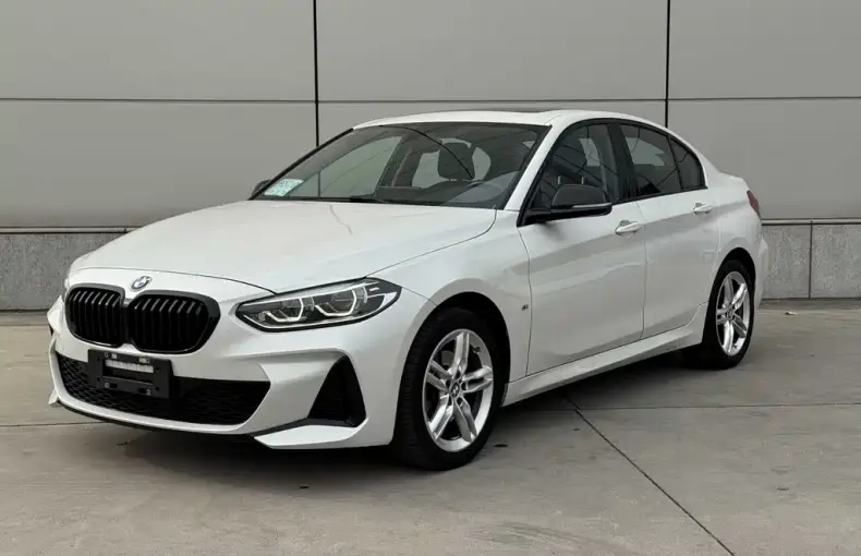 BMW 1 Series 2021 из Китая