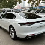 Porsche Panamera 2023 330 л.с. из Китая