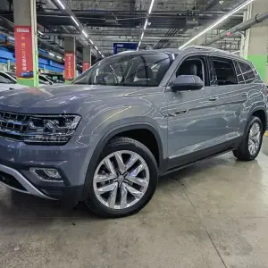 Volkswagen Teramont 2018 220 л.с. из Китая