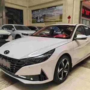Hyundai Elantra 2023 из Китая