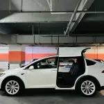 Tesla Model X 2017 лот 56885364 из Китая