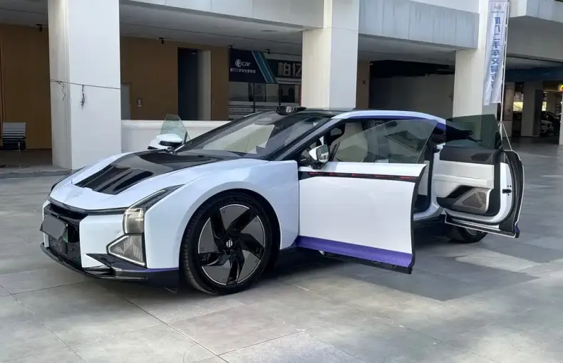 HiPhi HiPhi Z 2022 из Китая
