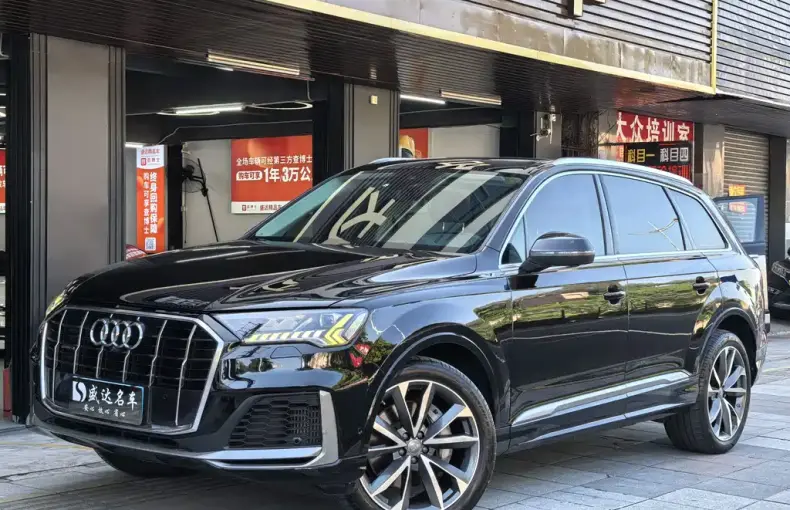Audi Q7 2020 из Китая