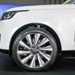 Land Rover Range Rover 2023 530 л.с. из Китая