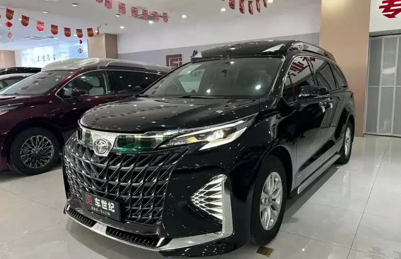 Toyota Granvia из Китая