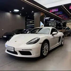 Porsche 718 2023 250 л.с. из Китая