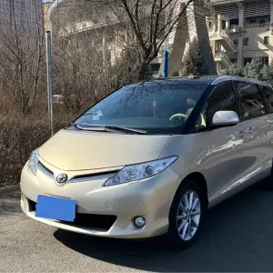 Toyota Previa 2013 из Китая