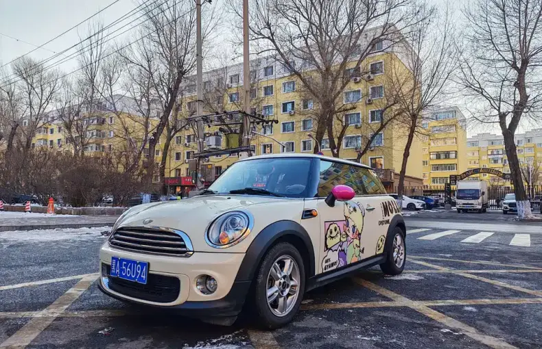 MINI Mini 2014 из Китая