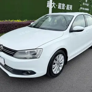 Volkswagen Sagitar 2015 105 л.с. — лот 56680396 из Китая