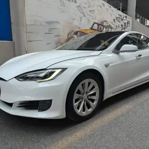 Tesla Model S 2016 лот 56948353 из Китая