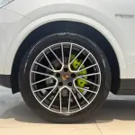 Porsche Cayenne Hybrid 2022 из Китая