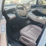 XPeng X9 2024 из Китая